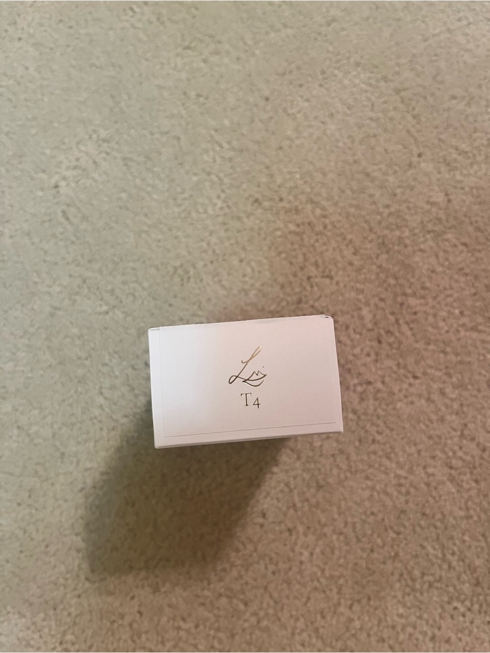 Lisa Eldridge Seamless Skin Enhancing Tint - T4 - Picture 3 of 5